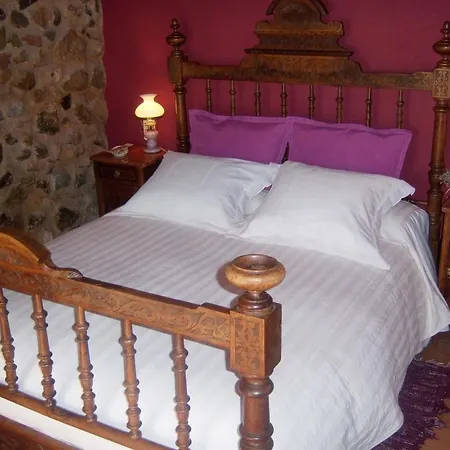 Πανσιόν Les Velles Escoles 3*